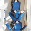 Hermosa camiseta de punto base azul de manga larga estilo coreano para mujer, perfecta para otoño e invierno, top suéter único y súper estiloso para figuras petite
