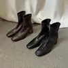 Botas super elásticas para mulheres, botins justos, novo estilo outono/inverno, bico quadrado, zíper traseiro, salto alto grosso, botinhas elásticas, tamanho 42