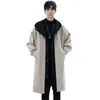 Jaqueta corta-vento com capuz estilo duas peças falsas para homens, primavera, outono e inverno, nova tendência estilo coreano, estilo britânico, cor contrastante, casaco masculino