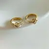 Moda Nova Transfronteiriça Estilo Simples e de Alto Padrão Brincos Cruzados Cravejados com Diamantes Estilo Europeu e Americano Micro-Diamante Versátil Clips de Orelha de Cobre para Mulheres