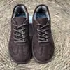 2026 Dropshipping Transfronterizo Zapatos de Entrenamiento Alemanes para Mujer Invierno Forrados de Lana Tenis Engrosados Exportación Talla Grande Cómodos Planos Slip-Ons