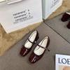 Hermosos Zapatos Estilo Francés con Faldas, Zapatos Mary Jane para Mujer, Zapatos de Tacón Medio de Piel Roja, Elegantes Zapatos de Tacón Alto Estilo Hepburn