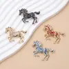 Nova Broche de Cavalo com Strass Vintage, Alfinete de Terno Retrô do Ano do Zodíaco, Acessório da Moda de Alto Padrão, Joia de Nicho