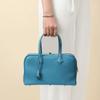 Bolso Nuevo para Mujer 2025 Piel Genuina Gama Alta Capa Superior Piel de Vaca TC Tamaño Pequeño Victoriano Bolso de Mano Hombro Simple