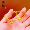 Loja de ouro mesmo estilo ouro areia ouro quebrado pata de gato pentagrama cubo de açúcar trevo de quatro folhas pulseira moda feminina joia de mão versátil atacado