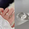 Anillo de Perla Dulce para Mujer, Estilo Minimalista de Moda, Elegante Anillo Abierto de Cruz de Plata, Anillo Versátil para el Dedo Índice