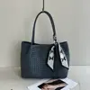 Bolsa Grande de Capacidad para Mujer, Bolso Tote Tejido a Mano Estilo Coreano, Bolso de Mano Simple y de Alta Gama de Cuero Genuino, Bolso de Hombro Único para Madre e Hija