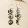 1 Par de Pendientes de Moda Personalidad Estilo Gótico Metal Plata Antigua Estrella Luna Irregular para Mujer Estilo Festivo