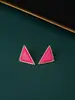 Brincos de tarraxa femininos de liga de zinco e resina com design triangular simples, joia geométrica triangular feminina, sucesso de vendas transfronteiriço