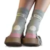 26 Estilos Nuevos de Calcetines para Mujer para Primavera y Verano, Hechos de Algodón Peinado, de Longitud Media hasta la Pantorrilla, con Lunares Grandes, Etiqueta de Tela Colorida en el Talón y Calcetines Holgados