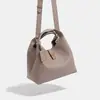 Bolsa de Mão para o Trabalho Primavera Verão 2026 Bolsa de Mão Feminina Simples Primavera Verão Nova Moda Bolsa Saco com Toque de Luxo Bolsa de Ombro Único Transversal