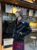 Chaqueta Corta de Cuero Negra para Hombre, Chaqueta de Trabajo Corta Ancha Oversize, Genial y Elegante con un Toque de Lujo, Chaqueta Biker de la Alta Calle Americana