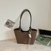 Bolsa Tote de Gran Capacidad para Mujer, Nuevo Estilo Coreano Moda Versátil Bolso de Hombro, 2025 Verano Nicho Simple Bolso de Hombro para Mujer