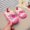 Zapatillas de Malla Tejida Fly-Knit para Niños, Protección Suave Antigolpes en la Punta para Bebés, Suela Antideslizante para Caminar, Versátiles para Niños y Niñas