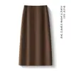 Falda midi estilizada de cintura alta, falda elegante ajustada a la cadera para otoño e invierno, negra, estilo minimalista, novedad otoño 2026
