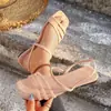 Sandálias Rasteirinhas Estilo Coreano Transfronteiriças Europeias e Americanas, Salto Baixo, Camurça Versátil, Tira Fina Elegante, Atacado Feminino, Tamanho Grande, Verão 2026
