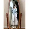 Falda Blanca de Línea A con Lazo para Mujer, Nuevo Estilo de Otoño con un Diseño Suave, Falda Midi de Cintura Alta con Volantes