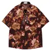 Camisa de Manga Corta Color Borgoña con Lavado a la Tinta y Rosa, con Cinta de Cachemir y Colgante de Cuentas de Madera, Corte Holgado con Hombros Caídos para Hombre