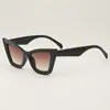 Gafas de sol 2024 estilo coreano ojo de gato estilo playero a prueba de UV nuevo estilo chino moda estilo ins para el sol