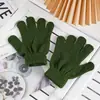 Ropa de Punto Cálida para Otoño e Invierno Guantes Mágicos de Color Puro Creativos Guantes para Estudiantes Medianos Venta Directa de Fábrica con Impresión de Logo