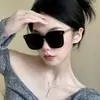 Nova Corrente para Óculos de Sol Fashion Caixa Óculos de Sol Feminino Celebridade da Internet Quente Armação Grande Mostrando o Rosto Pequeno Alta Qualidade Óculos de Sol com Proteção UV