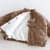 Ropa de Algodón de Osito Lindo para Bebé Niños Dibujos Animados Terciopelo Piel de Melocotón Acolchada Ropa de Algodón con Más Terciopelo Chaqueta de Invierno para Niños zdw6704