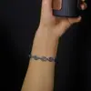 Pulsera de Acero de Titanio Europea y Americana Transfronteriza, Sin Desvanecimiento, con Cara Sonriente para Hombres, Pulsera Moderna y Versátil para Mujeres, Joyería de Lujo Ligero y de Alta Gama