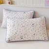 Fundas de almohada acolchadas clase A, juego de dos, 48x74 cm, fundas de almohada para adultos, resistentes al aceite, nuevo modelo 2026, funda interior para núcleo de almohada resistente a la suciedad