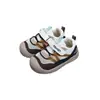 Zapatos de Bebé Huecos de Nuevo Estilo con Suela Ligera y Malla Transpirable, Zapatos Versátiles para Niños Talla 17-21, Modelo 5740