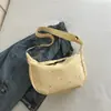 2026 Bolso Tote Sencillo para Mujeres Niñas Lindo al por Mayor Transfronterizo de un Solo Hombro Estudiante Universitario Clase Versátil Elegante Bolso Cruzado
