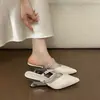 Sandalias de cuña de punta estilo nuevo 2026 para mujer, de moda para exteriores, sandalias de tacón alto de doble uso con punta cerrada y talón abierto para combinar con vestidos