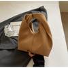 Bolso de Diseño Nicho Único 2025 Nuevo Bolso de Mujer Verano Popular Versátil Bolso de Mano Súper Popular Bolso Cubo Portátil