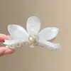 Presilha de Cabelo Floral Pérola Estilo Vintage Tubarão para Mulheres, Novo Modelo 2026, Pente de Cabelo de Trás da Cabeça e Ferramenta de Penteado