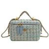 Bolso pequeño de hombro cruzado de nicho de moda popular de este año para mujer 2022 nuevo bolso cuadrado pequeño estilo Chiang de lana con cadena pequeña