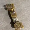 Adornos de Mano al por Mayor Estilo Antiguo de Jade Xiuyu: Dragón Tortuga, Cangrejo y Ruyi, Colgantes Coleccionables Antiguos de Jade Xiuyu y Adornos de Jade