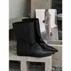 Nuevas Botas de Tobillo de Moda para Otoño/Invierno 2026 Estilo Europeo y Americano Puntiagudas que Aumentan la Altura sin Cordones Botas Sencillas de Caña Ancha para Mujer