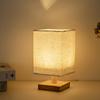 Lâmpada de mesa decorativa criativa USB de madeira maciça nórdica com controle remoto para casa de hóspedes LED para quarto, cabeceira, estudo, luz noturna, economia de energia, atacado