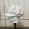 Sombrero retro de otoño estilo británico con visera de cuero, patchwork para mujer, sombrero de ala ancha nuevo de alta gama que hace que la cara se vea más pequeña, sombrero octogonal, sombrero de artista