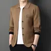 Jaqueta Cardigan de Tricô com Lapela Masculina Outono/Inverno 2024 para Meia-idade e Jovem Bordada Cor Sólida Versátil Slim Fit