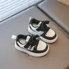 Zapatillas Deportivas Transpirables para Niños 2026 Zapatos para Niños Primavera y Otoño Suela Suave Transpirables Modernas Versátiles Tenis de Suela Suave Venta al por Mayor