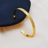 Design Retro Transfronteiriço Europeu e Americano Joias de Aço Inoxidável de Alta Qualidade Pulseira Aberta Simples Criativa Exquisita Fabricante Direto