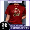 Camiseta Elegante Feminina de Manga Curta com Estampa de Cerejas - Design Estampado de Leopardo Vinho, Elasticidade Média Gola Redonda