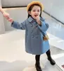 Casaco Feminino de Comércio Exterior 2026 Inverno Novo Modelo Infantil Acolchoado Grosso Estiloso de Botão Duplo Primavera Lã Casaco Roupas Infantis