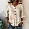 Camiseta Estampada Cruzada com Gola V e Borda de Folha de Lótus Botão Top Feminino Temperamento Commute Camisa Casual Verão