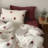Juego de ropa de cama de estilo nórdico a rayas, de alta densidad, de terciopelo de leche, con bordes festoneados, disponible en juego de cuatro piezas o tres piezas de franela.