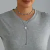 Collar de Cadena Fina con Perlas Planas y Bolas Redondas Estilo Patchwork de Personalidad Adorno de Piedra Negra para Mujer