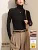 Blusa Cinza de Inverno Justa para Mulheres, com Forro de Lã, Espessada para Aquecimento, Bonita e Estilosa, Caimento Normal nos Ombros, Camada Base Térmica de Gola Alta