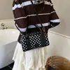 Bolsa de Mão Feminina Transfronteiriça Nova Moda Primavera 2026 com Bolinhas Estilosa Bolsa de Ombro de Nicho Tendência Bolsa Transversal