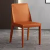 Cadeira de jantar minimalista italiana para uso doméstico, mesa e cadeira de sala de jantar, cadeira de couro de designer de luxo leve com encosto, cadeira industrial, cadeira estilo sela