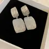 Pendientes Exagerados Geométricos Rayados Cuadrados de Aguja de Plata, Pendientes Retro de Gama Alta Europeos y Americanos, Pendientes de Moda con Temperamento de Lujo Ligero para Mujer